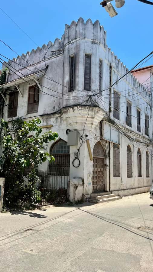 Zanzibar: Stone Town History Walking Tour with a Local Guide - How the Pickup and 3-Hour Timing Feel in Real Life