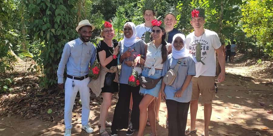 ZANZIBAR, Stone town tour, Prison Island & Spice farm - Timing, transport, and why the day stays workable