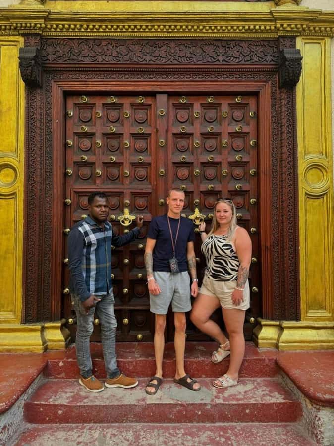 Zanzibar Walking Tour: Unveiling the Secrets of Stonetown - Start at the House of Wonder, Then Let Stonetown Set the Tone